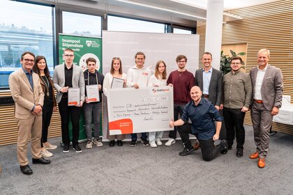 teampool zeichnet erneut Informatik-Studierende der PLUS mit Stipendien aus
